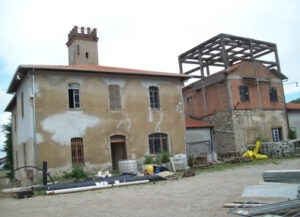 Il palazzetto dell'officina elettrica e la cabina elettrica